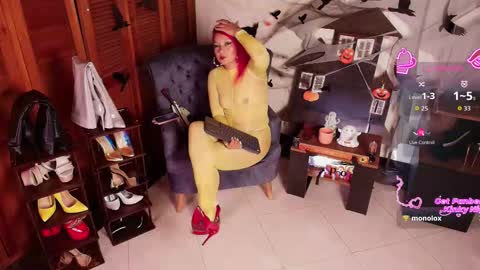 Im Valentina  online show from October 30, 3:07 am