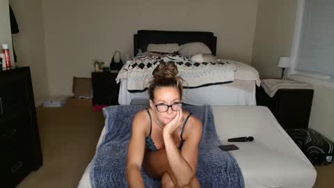 melissa online show from December 14, 8:34 am