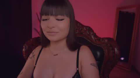 LUXXANDRA online show from March 10, 7:44 am