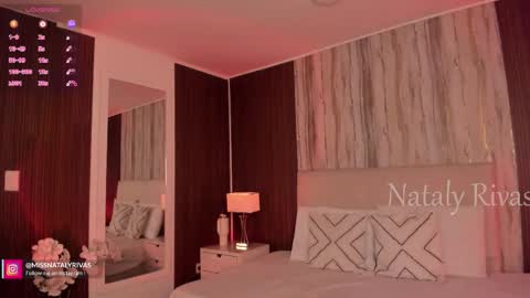 Nataly Rivas online show from November 10, 10:01 pm