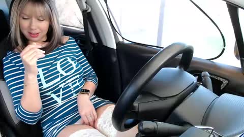 Olenka online show from April 16, 1:44 pm