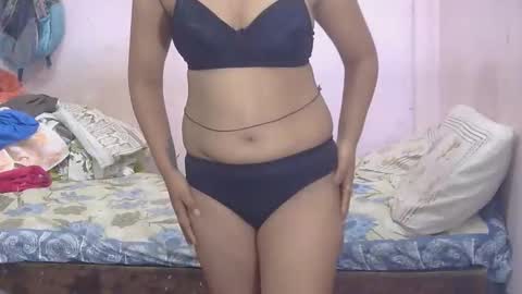 missporvi online show from May 15, 10:06 pm
