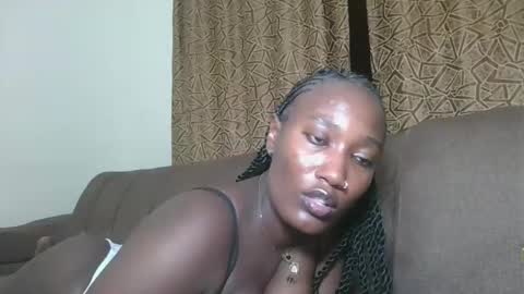 pretty gal online show from April 2, 6:37 pm