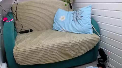 . online show from November 7, 8:50 am