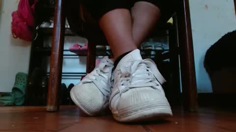 Snapshot of misssam28 chatting on December 31, 2:36 pm TELL ME MISS online show from December 31, 2:36 pm