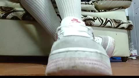 Snapshot of misssam28 chatting on September 24, 4:14 pm TELL ME MISS online show from September 24, 4:14 pm