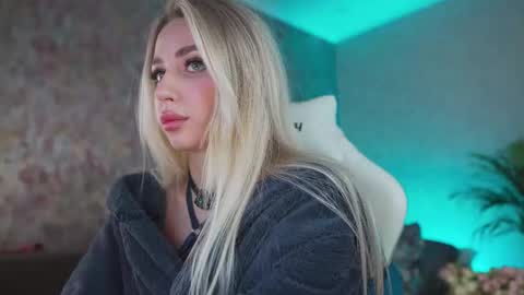 Eva online show from November 7, 2:30 pm