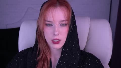 MissVelora online show from November 14, 8:33 pm