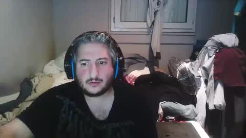 Snapshot of misterbelled chatting on October 7, 5:31 pm misterbelled online show from October 7, 5:31 pm