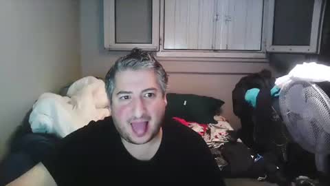 Snapshot of misterbelled chatting on September 20, 9:34 am misterbelled online show from September 20, 9:34 am