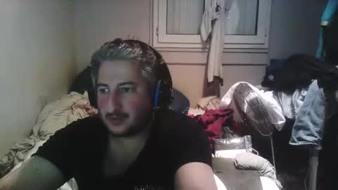 Snapshot of misterbelled chatting on October 4, 10:07 pm misterbelled online show from October 4, 10:07 pm