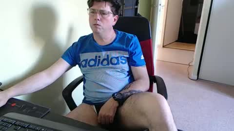 mistercoeur online show from February 24, 3:37 pm