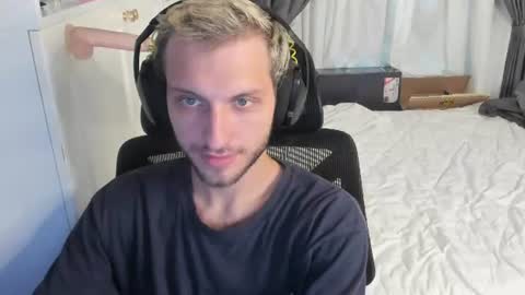 Alex online show from August 8, 12:04 pm