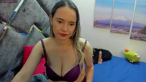 melisa online show from May 30, 4:55 am
