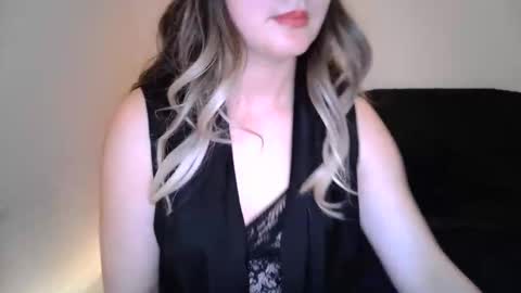 MisticWomen online show from October 25, 12:17 pm