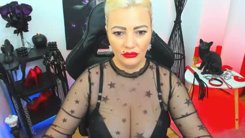 Miss CatSnow online show from January 11, 3:52 pm