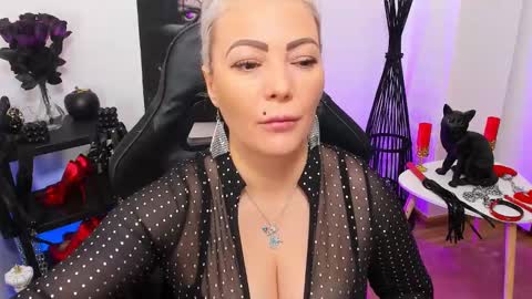 Miss CatSnow online show from January 30, 10:19 am