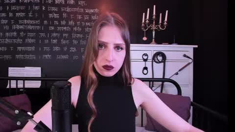 Mistress Marlene online show from April 20, 7:33 am