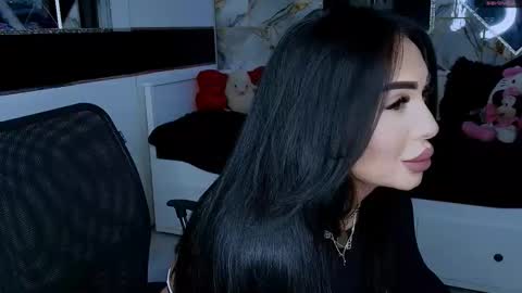 mistress_meryem online show from November 19, 7:18 am