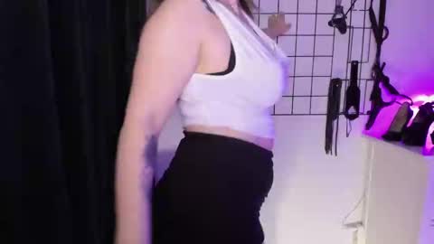 SANDY online show from February 27, 11:48 pm