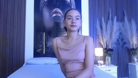 Mtica Brennet online show from October 2, 3:05 am