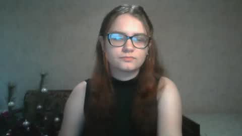 Snapshot of miyabe chatting on February 1, 7:05 am Milana online show from February 1, 7:05 am