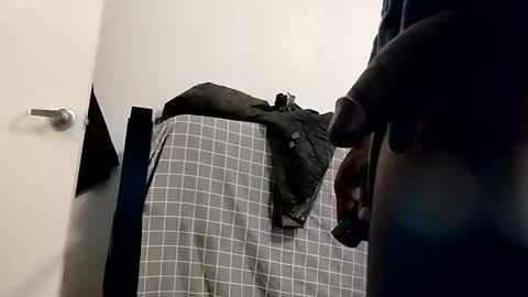 mizerze online show from January 1, 7:32 pm