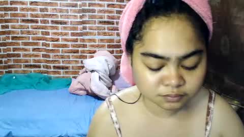 Cutiepie online show from February 13, 11:46 am