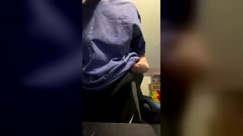 mizukix300 online show from March 31, 7:25 pm