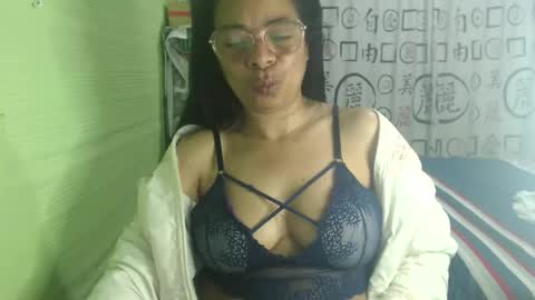 kelly online show from September 15, 3:46 pm