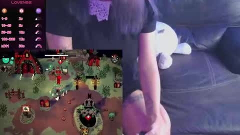 Snapshot of mmmmdarling chatting on October 18, 4:38 am minaDarling online show from October 18, 4:38 am