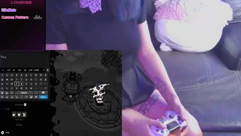 Snapshot of mmmmdarling chatting on October 10, 6:19 am minaDarling online show from October 10, 6:19 am