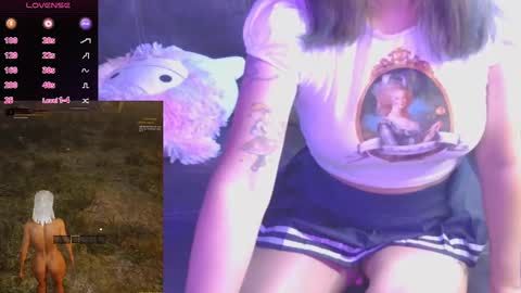 Snapshot of mmmmdarling chatting on September 12, 5:53 am minaDarling online show from September 12, 5:53 am