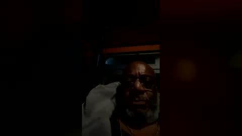 mobydick61 online show from April 23, 10:01 am