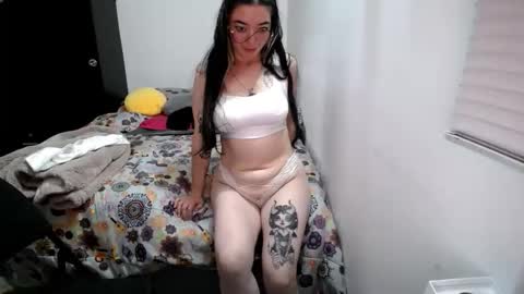 Sam online show from December 16, 5:14 am