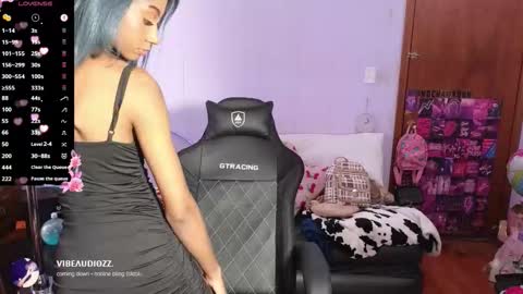 MOCHA   JAMES THE NPC  online show from February 26, 8:56 pm