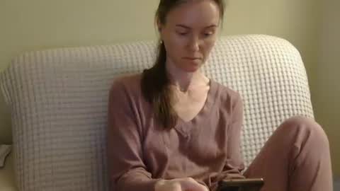 Aurora online show from April 21, 5:20 pm