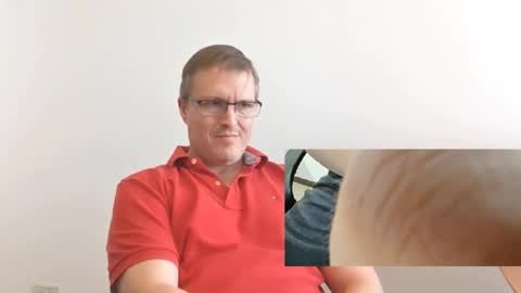 Snapshot of moe_001 chatting on October 3, 7:11 pm Moe online show from October 3, 7:11 pm