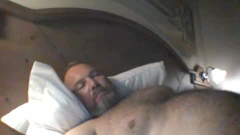 mofu781s online show from October 8, 8:15 pm