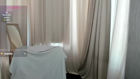 mollie_blush online show from April 17, 1:13 pm