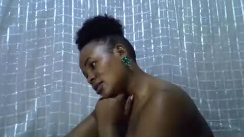 molly3211 online show from April 19, 6:21 pm