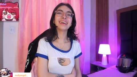 Molly online show from April 9, 2:45 pm