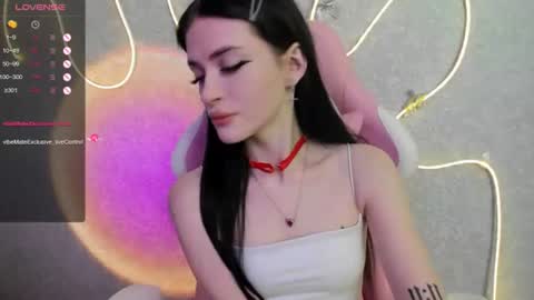 Molly - online show from June 27, 3:01 am