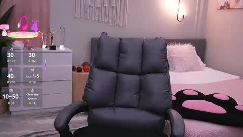 Molly online show from September 16, 1:29 am