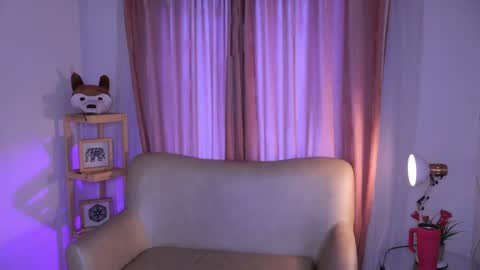   MOLLY   online show from September 12, 5:26 pm