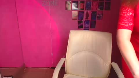 Molly online show from January 9, 12:44 pm