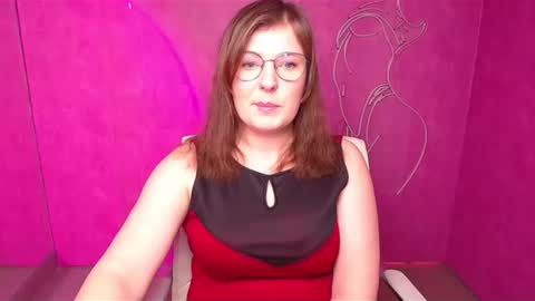 Molly online show from February 24, 1:10 pm