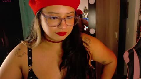 Molly online show from April 24, 7:10 am