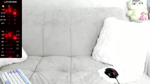 Snapshot of molly_sweetbaby chatting on February 13, 4:28 pm Ill tell you when were private online show from February 13, 4:28 pm