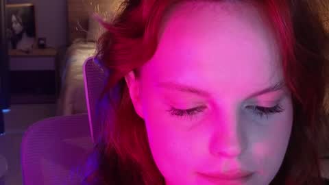 Molly online show from June 5, 2:07 am